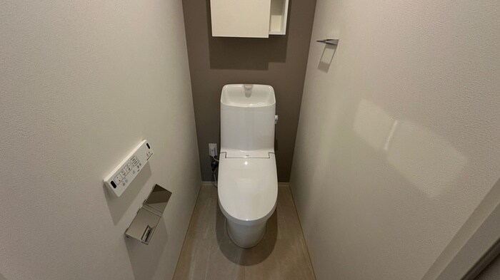 物件内観写真11　(トイレ)