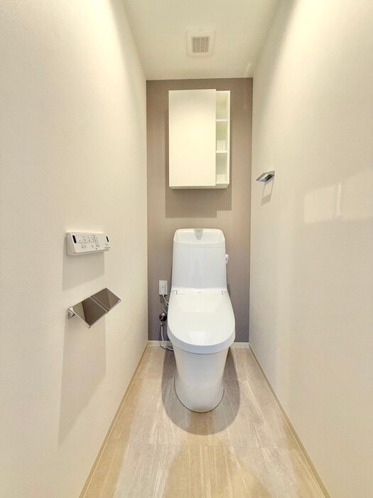 物件内観写真12　(トイレ)