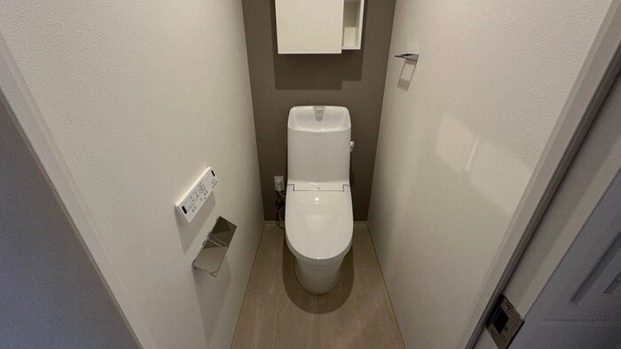 物件内観写真12　(トイレ)