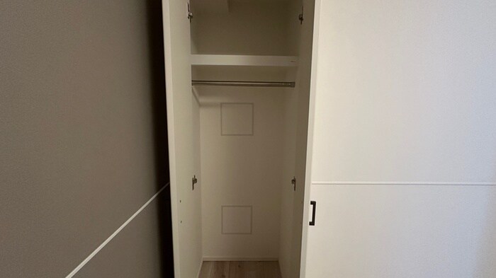物件内観写真15　(収納)