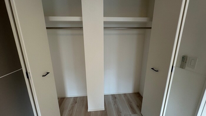 物件内観写真15　(収納)