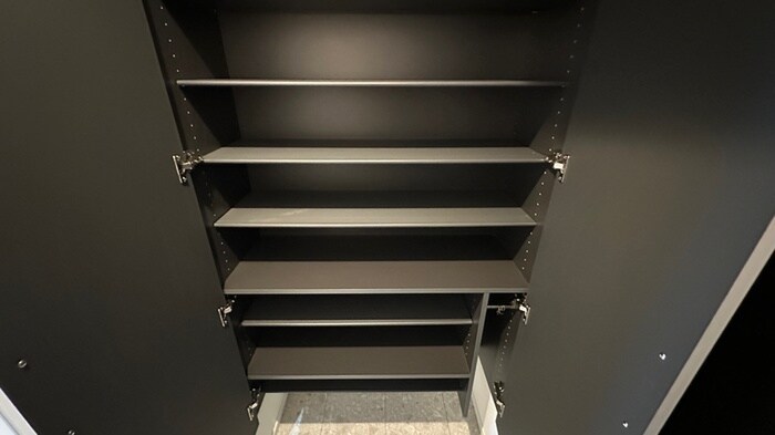 物件内観写真16　(靴箱)