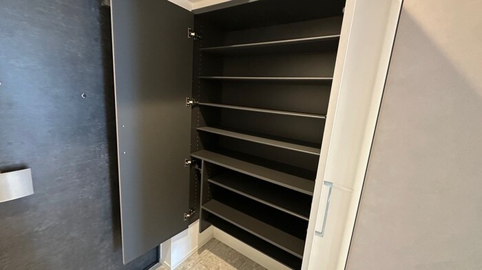 物件内観写真16　(靴箱)