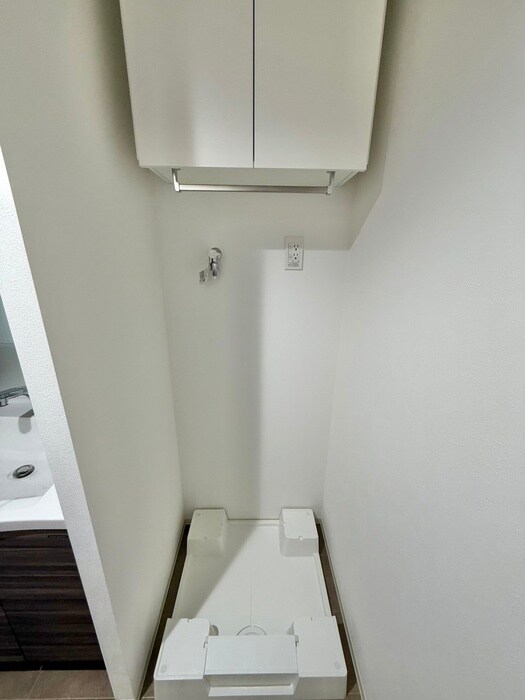 物件内観写真21　(洗濯機置場)