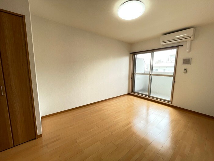 物件内観写真9　(内観写真)