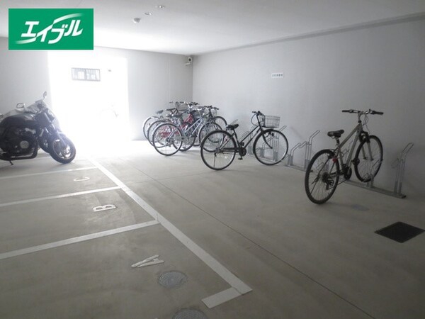 駐輪場