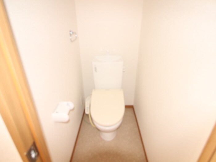 物件内観写真14　(トイレ)