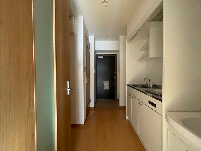 物件内観写真15　(廊下)