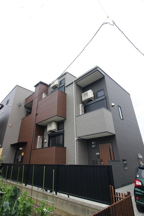 物件外観写真1　(外観写真)