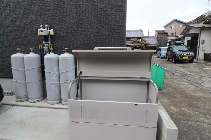 物件外観写真4　(建物設備)