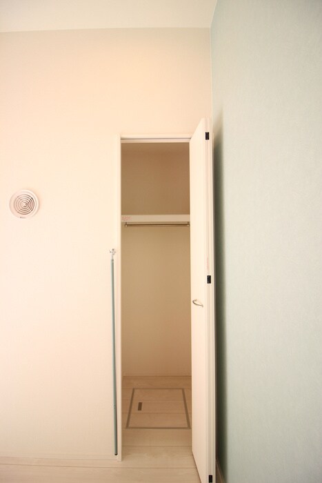 物件内観写真15　(収納)