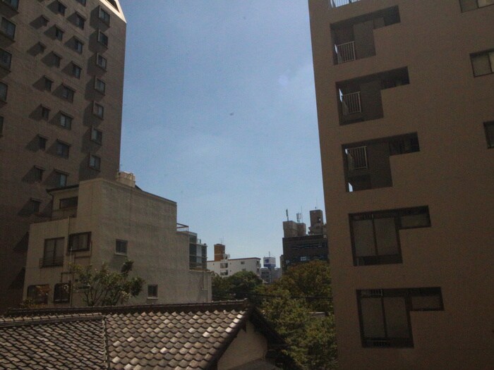 物件内観写真21　(室内からの展望)