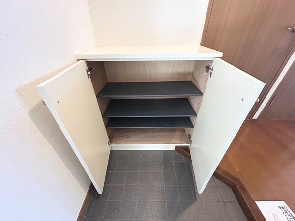 靴箱