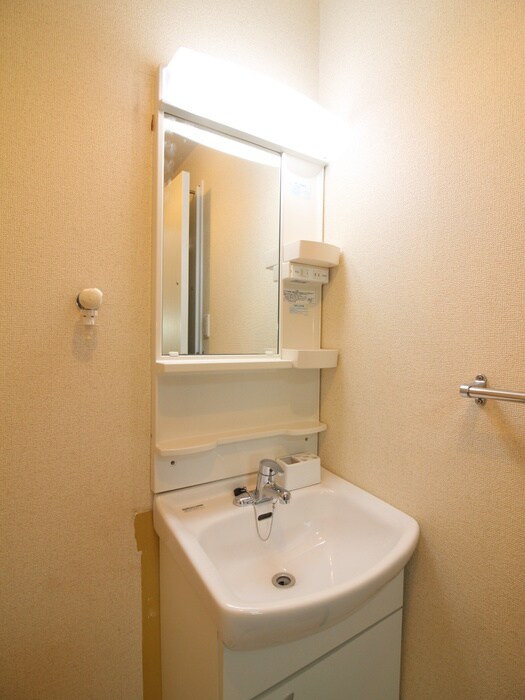 物件内観写真11　(洗面)