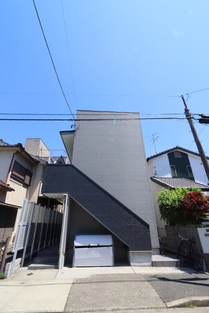 Caminoalta黄金外観写真