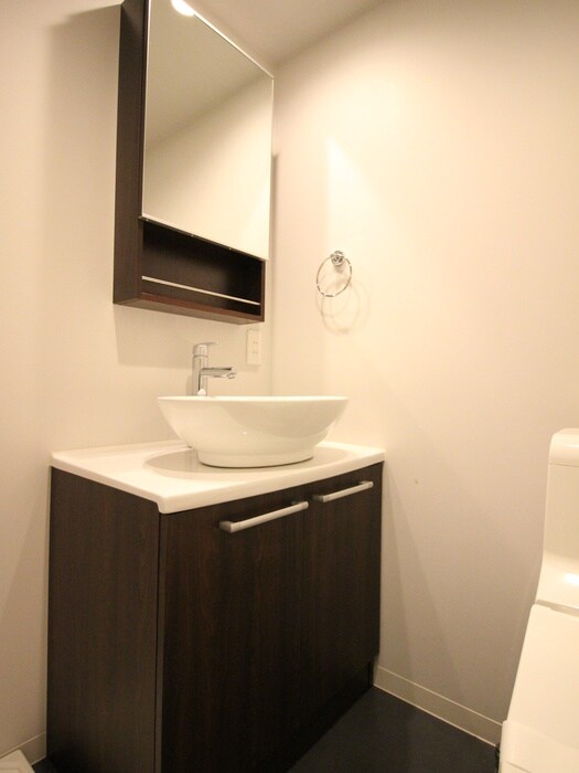 物件内観写真12　(洗面)