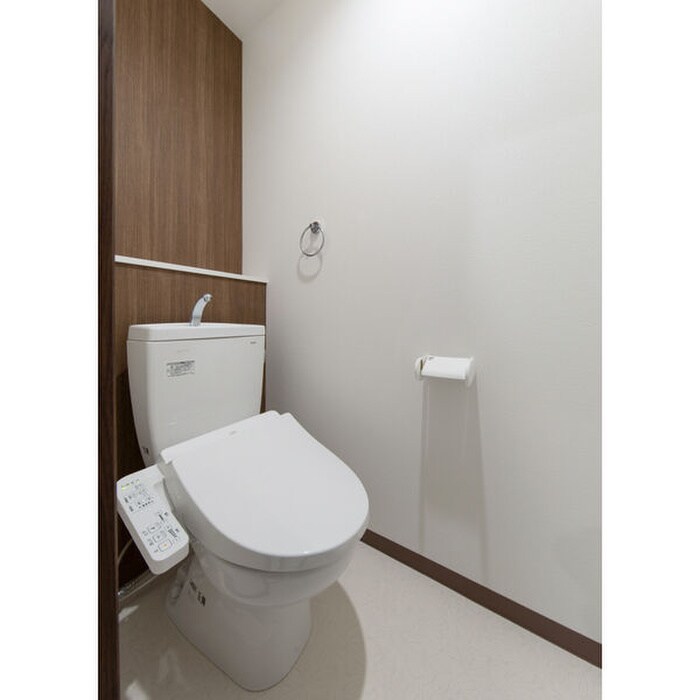 物件内観写真6　(トイレ)