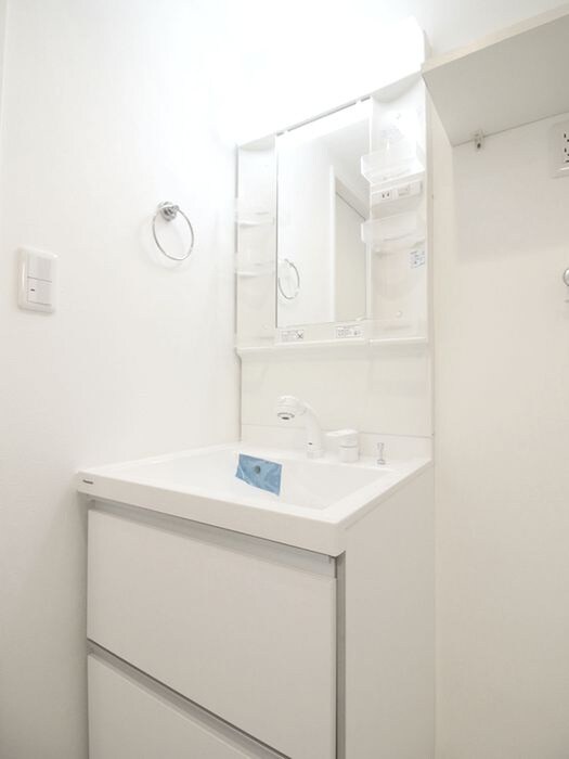 物件内観写真11　(洗面)