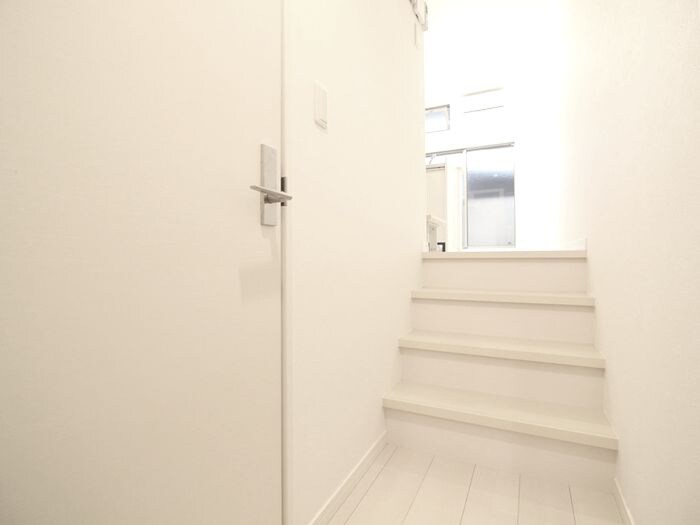 物件内観写真17　(廊下)