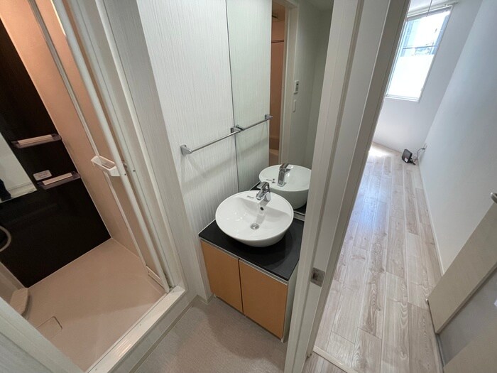 物件内観写真11　(洗面)