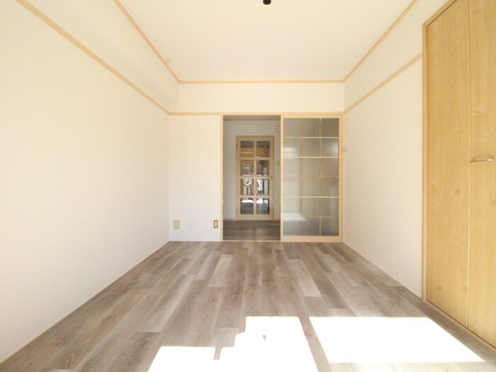 物件内観写真7　(居室)