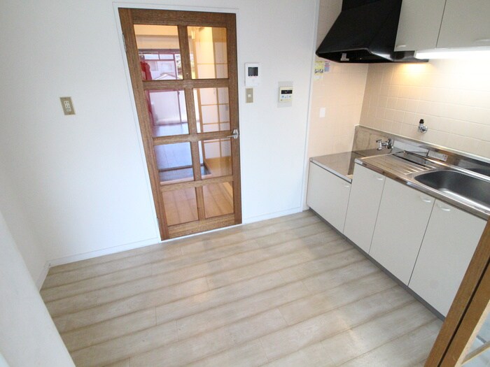 物件内観写真9　(居室)