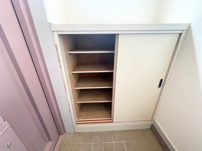 物件内観写真19　(靴箱)