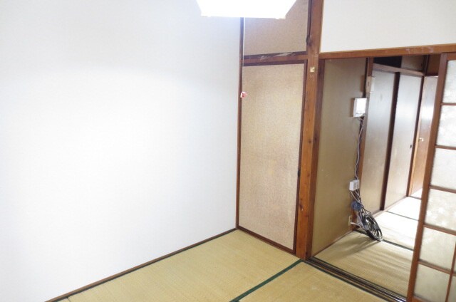 物件内観写真13　(居室)