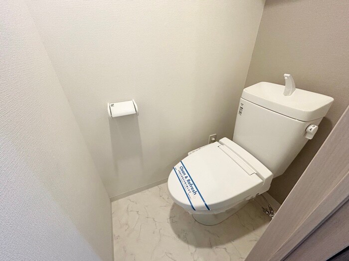 物件内観写真11　(トイレ)