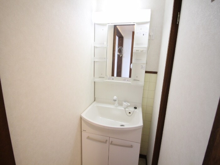 物件内観写真13　(洗面)