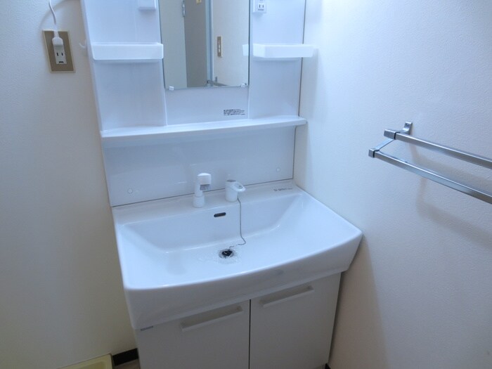 物件内観写真12　(洗面)