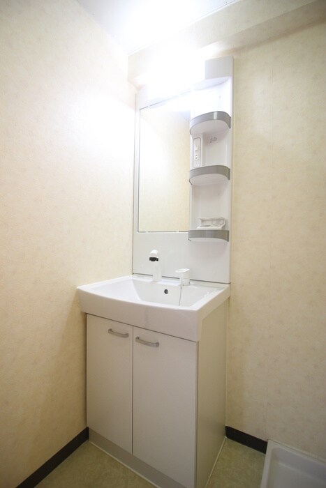 物件内観写真9　(洗面)