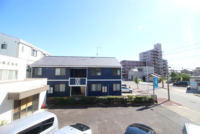 物件内観写真15　(室内からの展望)