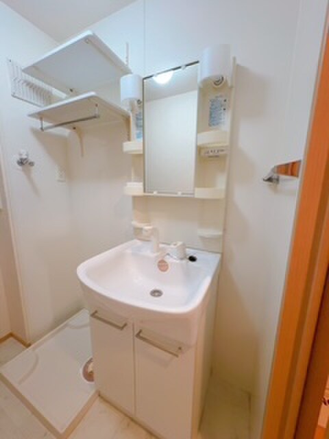 物件内観写真14　(洗面)