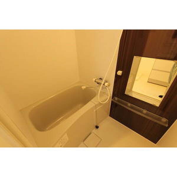 物件内観写真12　(バス／シャワールーム等)