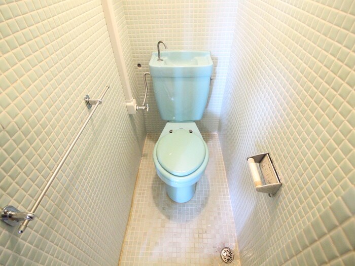 物件内観写真14　(トイレ)