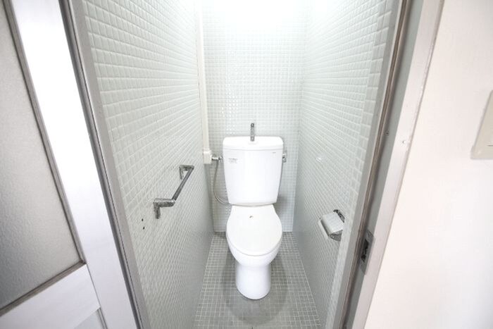 物件内観写真17　(トイレ)