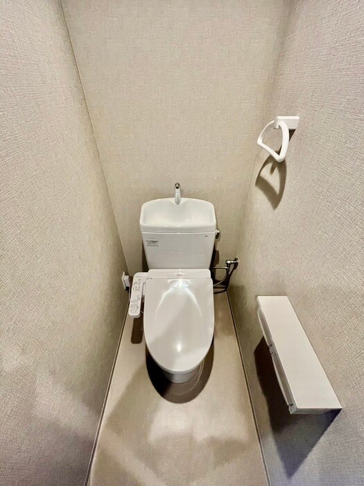 物件内観写真12　(トイレ)