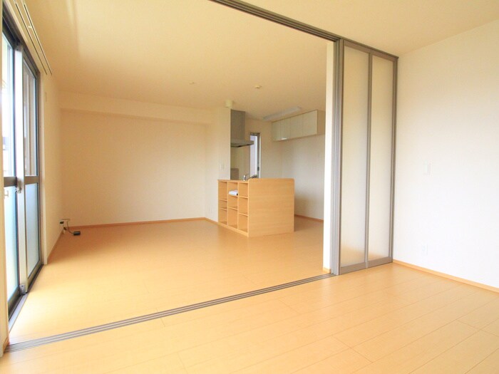 物件内観写真7　(居室)