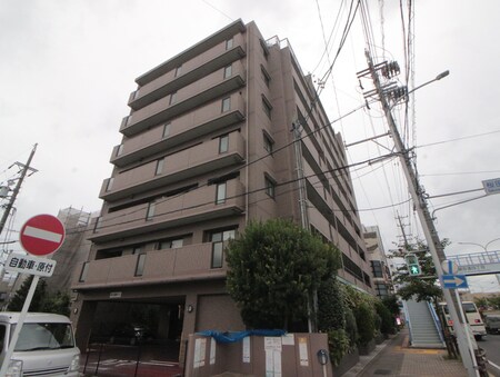 ﾗｲｵﾝｽﾞﾏﾝｼｮﾝ鶴里（704）外観写真