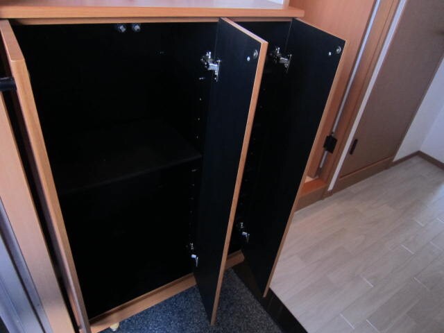 物件内観写真11　(靴箱)