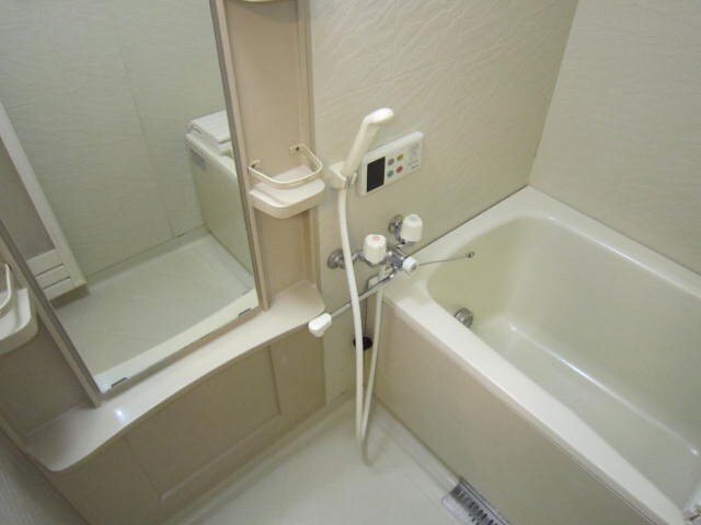 物件内観写真15　(バス／シャワールーム等)