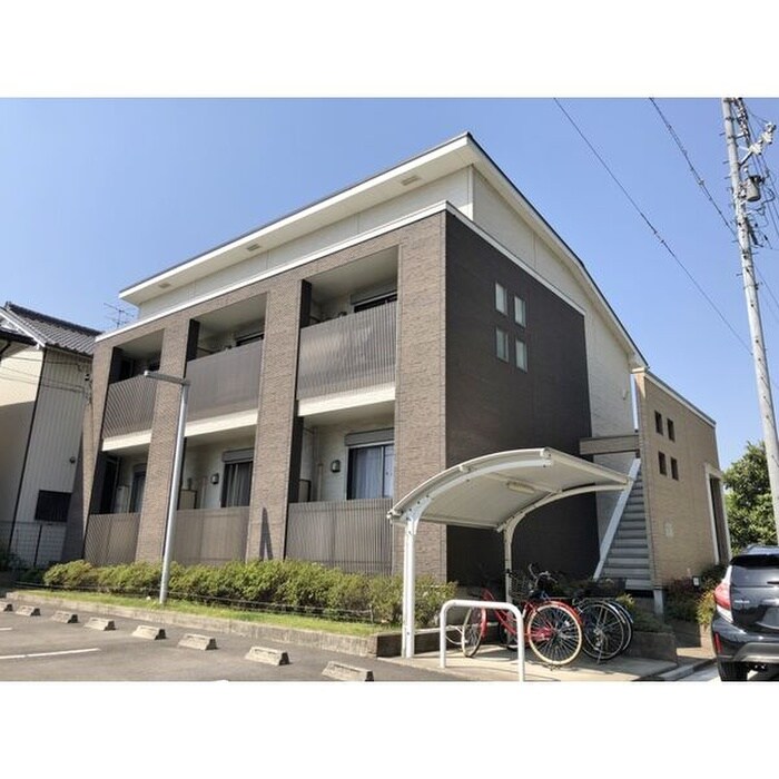 物件外観写真1　(外観写真)