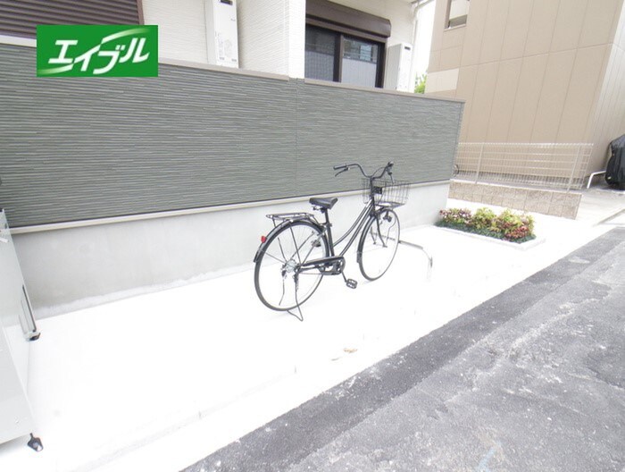 物件外観写真3　(その他)