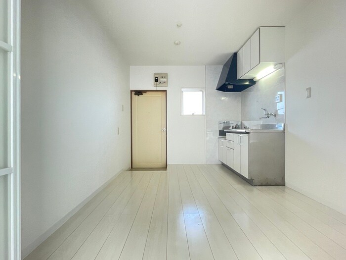 物件内観写真9　(居室)