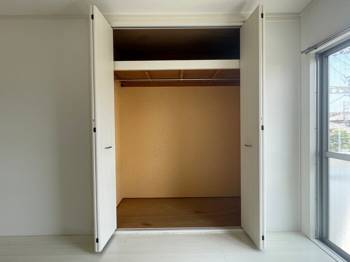 物件内観写真16　(収納)