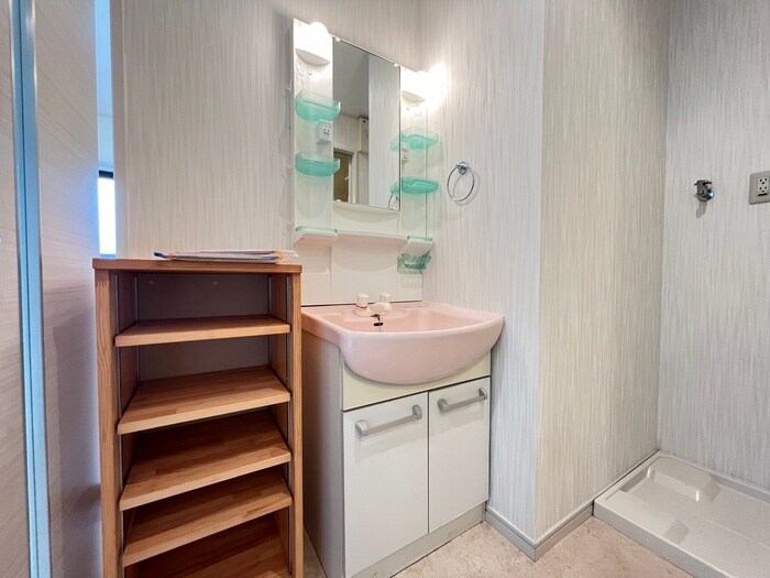 物件内観写真14　(洗面)