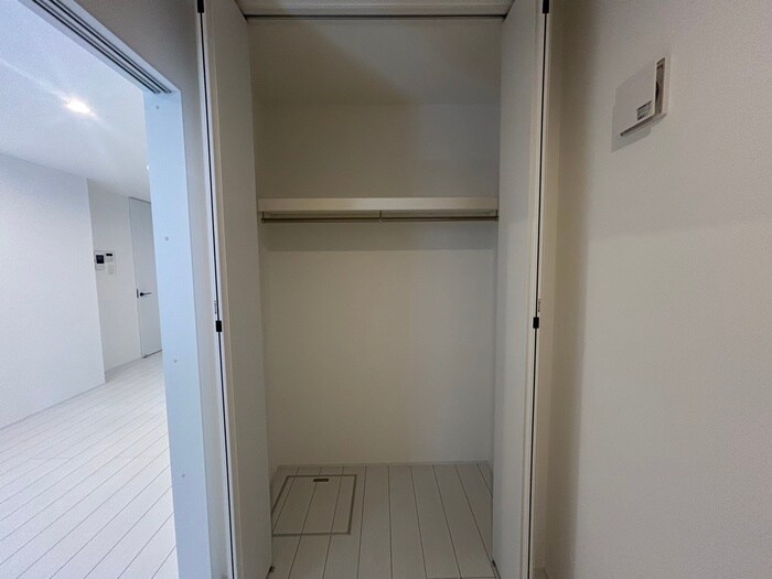 物件内観写真15　(収納)