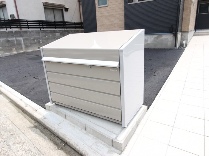 物件外観写真6　(建物設備)