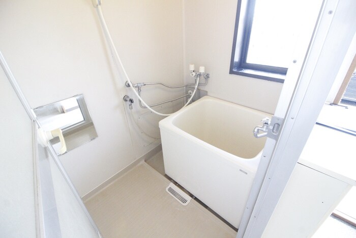 物件内観写真10　(バス／シャワールーム等)